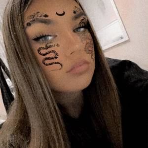 Meet your Posher, Billie